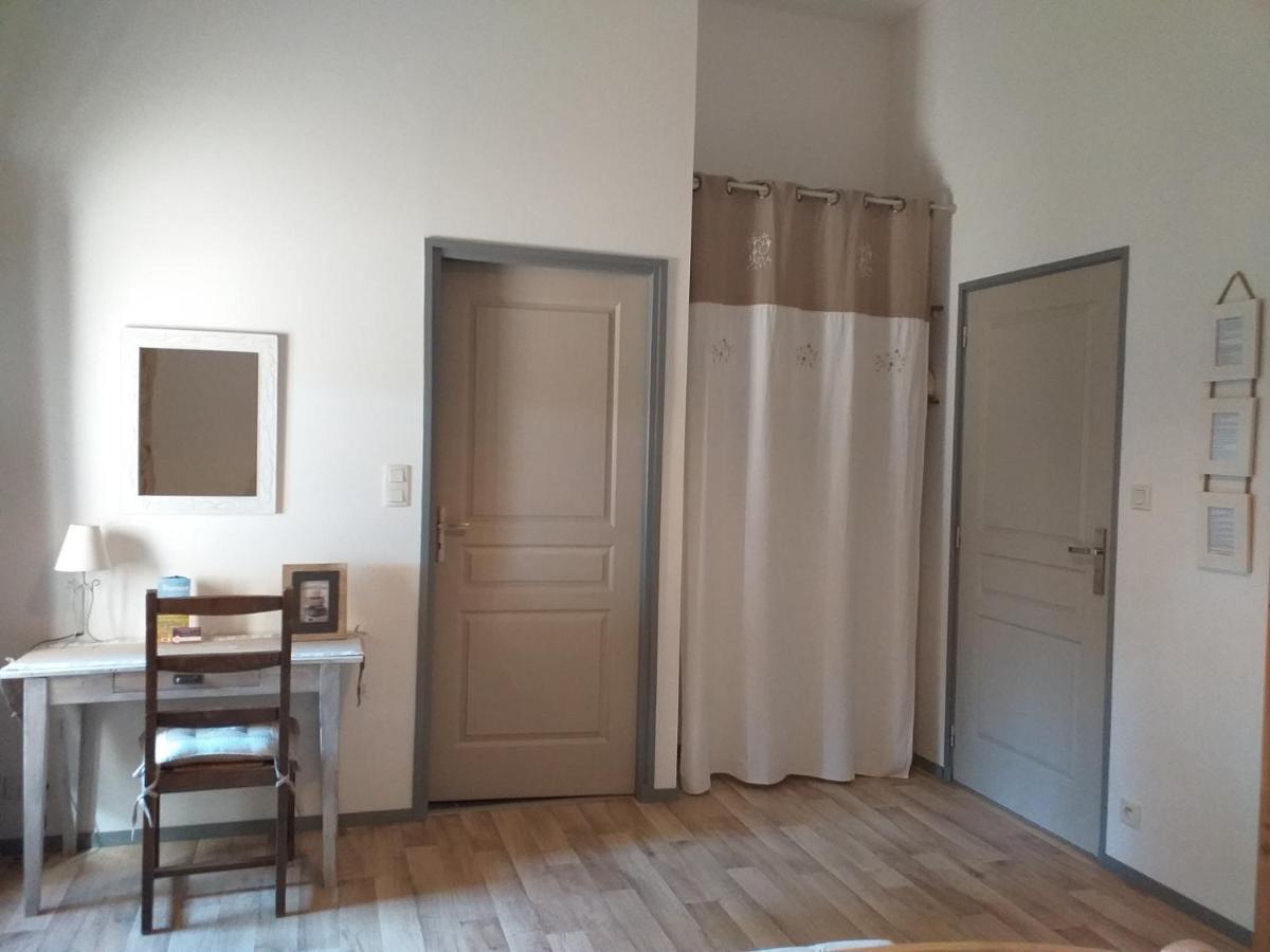 Hotel La Grange Du Rial Bournazel  Zewnętrze zdjęcie